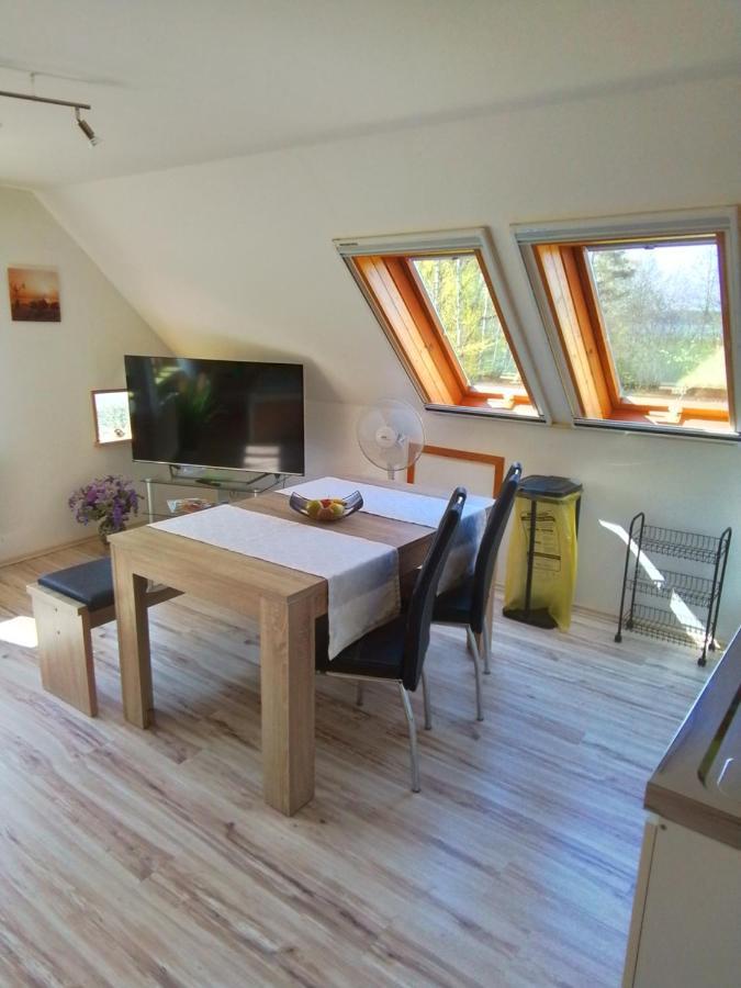 Apartamento Haus Im Wind Putbus Exterior foto