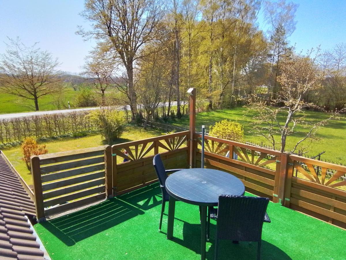 Apartamento Haus Im Wind Putbus Exterior foto